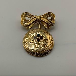 Avon Gold Brooch with Bow and Gemstone Accent 1983